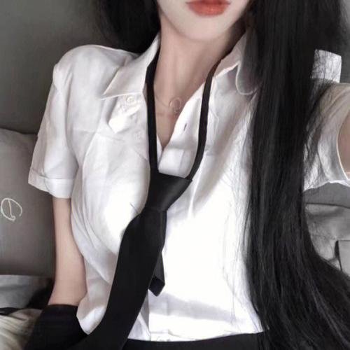 废墟中的爱情